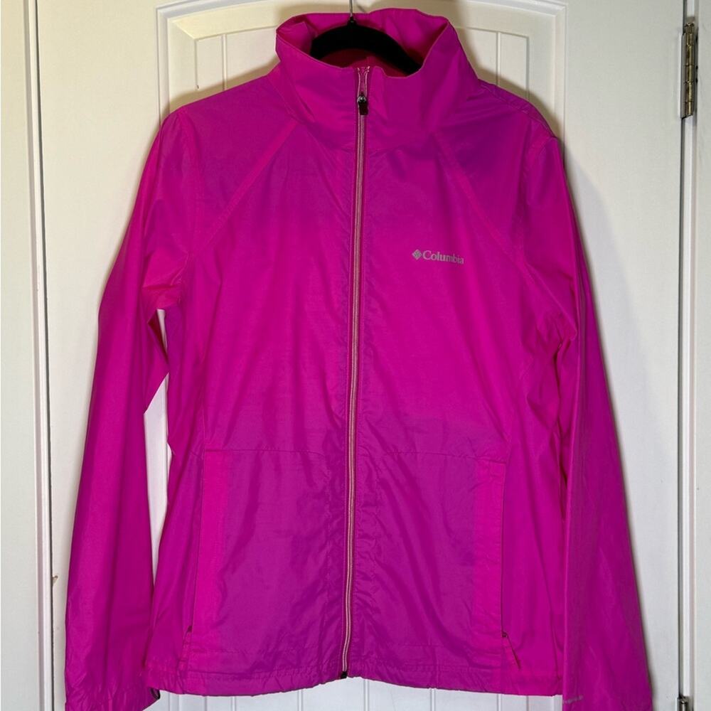 Women’s Columbia Switchback III Hooded Packable Jacket in Pink size Large